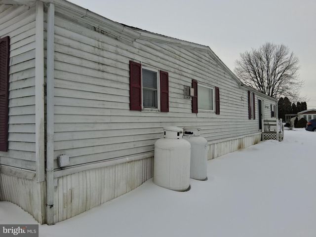 17 STONY RUN VLG, Denver, PA 17517