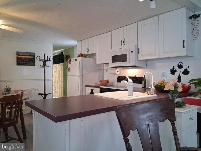 17 STONY RUN VLG, Denver, PA 17517