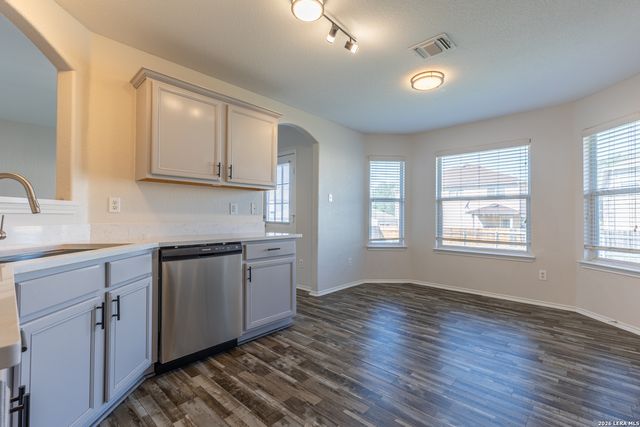 7623 BISMARCK LK, Converse, TX 78109