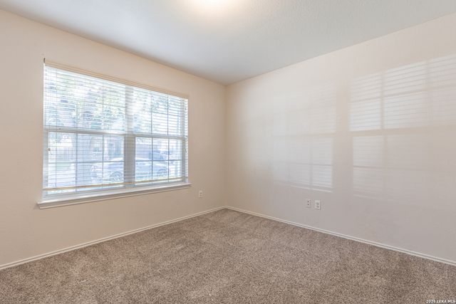 7623 BISMARCK LK, Converse, TX 78109