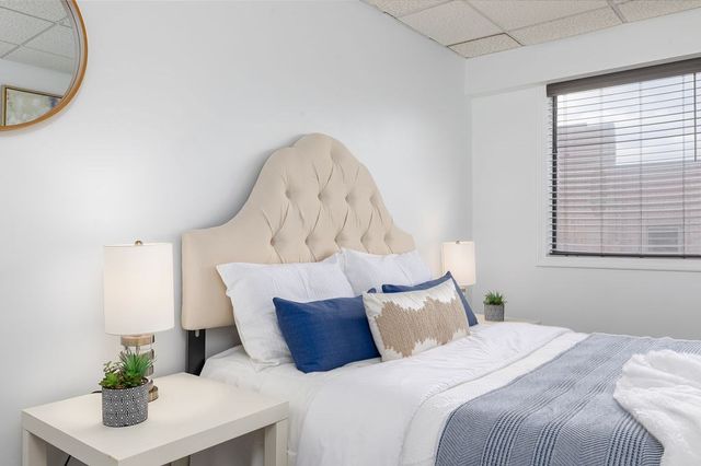 111 Foster 416, Peabody, MA 01960