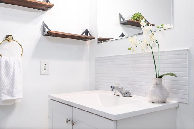 111 Foster 416, Peabody, MA 01960