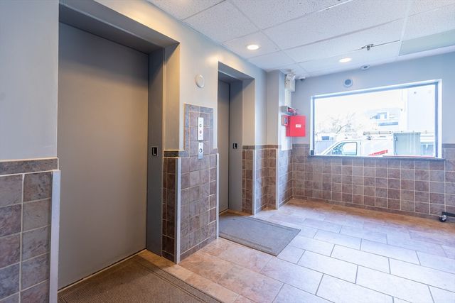 111 Foster 416, Peabody, MA 01960