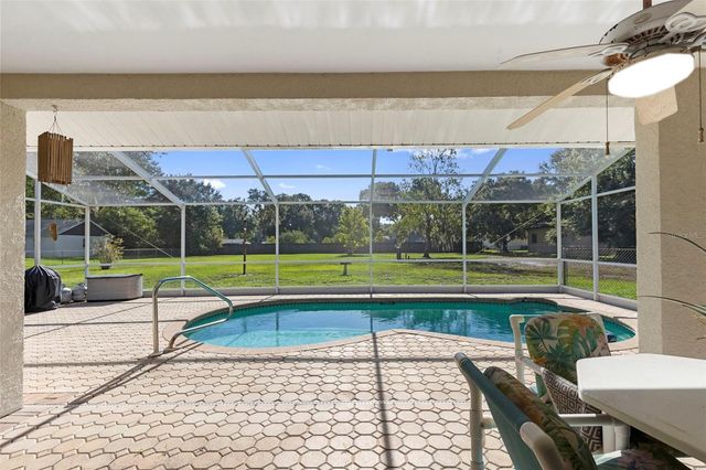 17269 RAINTREE ROAD, Lutz, FL 33558