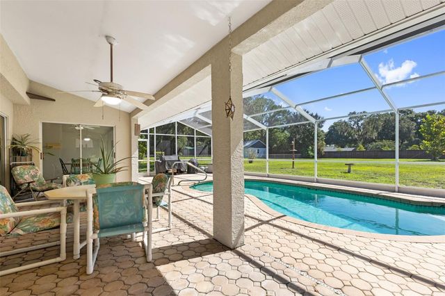 17269 RAINTREE ROAD, Lutz, FL 33558