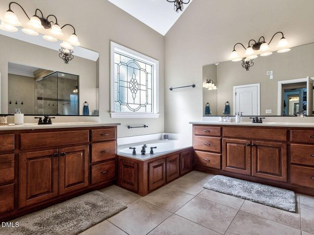 85 Skygrove Drive, Clayton, NC 27527