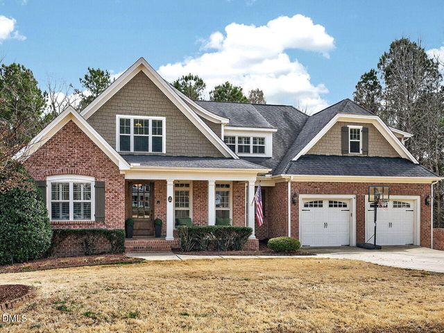 85 Skygrove Drive, Clayton, NC 27527