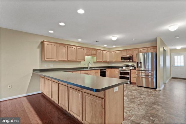 716 LARGO DR, Hagerstown, MD 21740