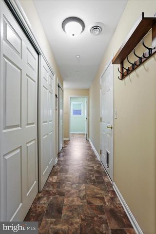 716 LARGO DR, Hagerstown, MD 21740