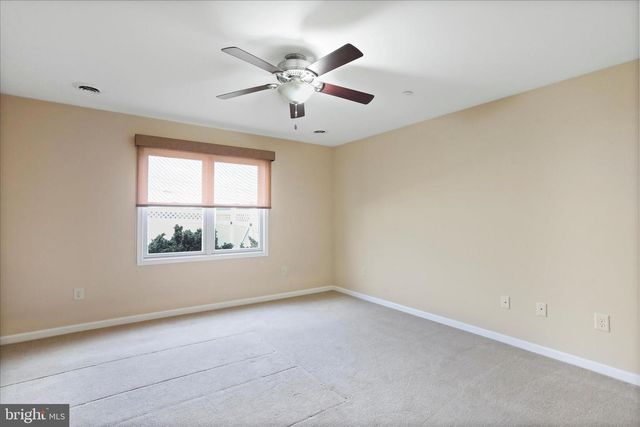 716 LARGO DR, Hagerstown, MD 21740