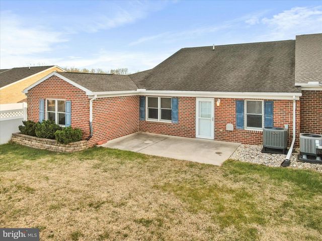 716 LARGO DR, Hagerstown, MD 21740