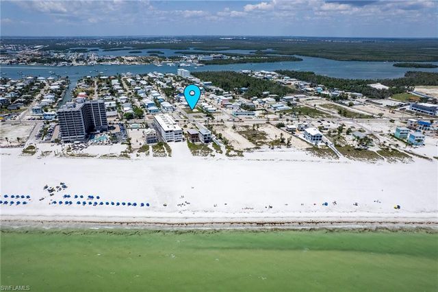 126 Delmar AVE, Fort Myers Beach, FL 33931