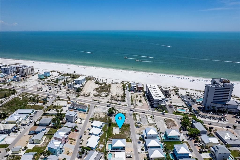 126 Delmar AVE, Fort Myers Beach, FL 33931