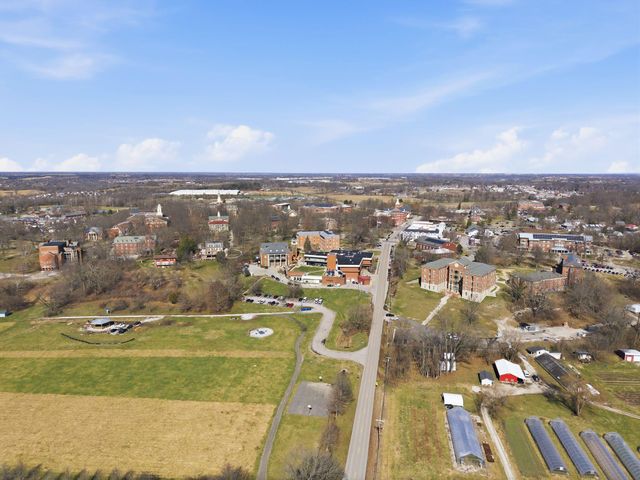 106 Elm Street, Berea, KY 40403