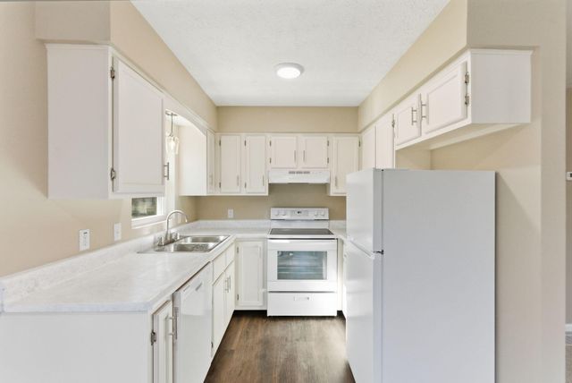 106 Elm Street, Berea, KY 40403