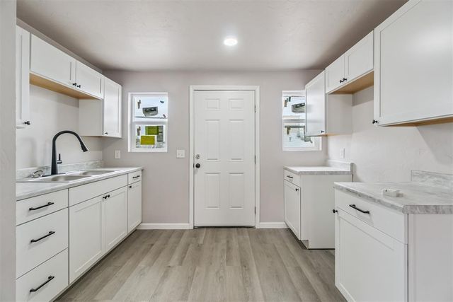 740 Deans Row Avenue, Norman, OK 73069