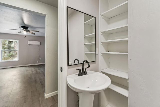 740 Deans Row Avenue, Norman, OK 73069