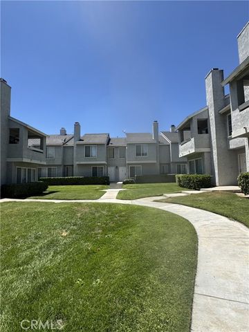 178 W Walnut Avenue D, Rialto, CA 92376