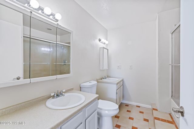 180 Hi Valley View St, Yakima, WA 98901