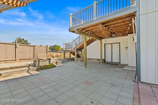 180 Hi Valley View St, Yakima, WA 98901