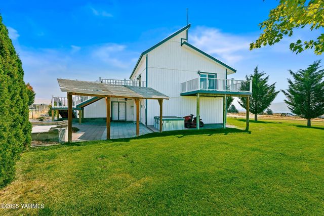 180 Hi Valley View St, Yakima, WA 98901