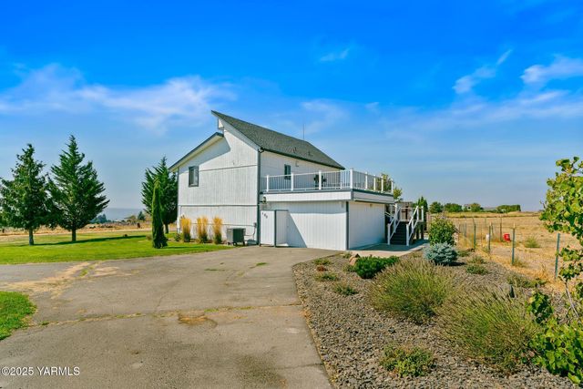 180 Hi Valley View St, Yakima, WA 98901