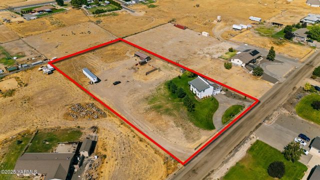 180 Hi Valley View St, Yakima, WA 98901