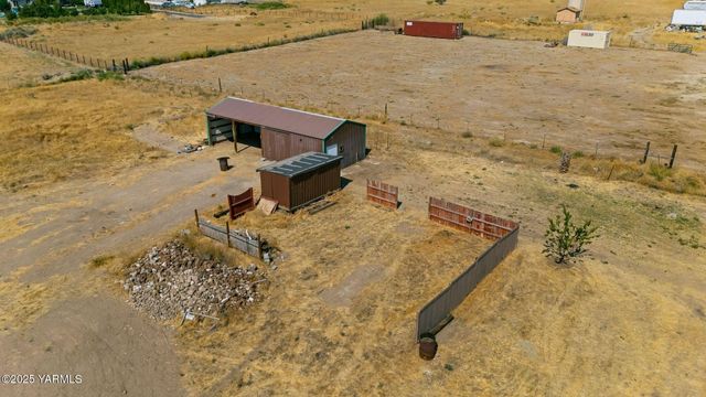 180 Hi Valley View St, Yakima, WA 98901