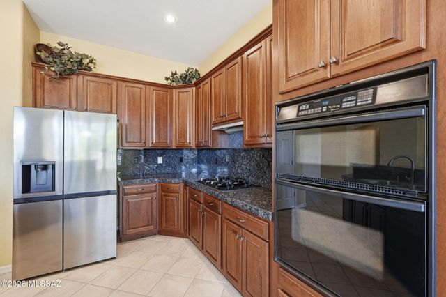 13066 N Kenosha Bluff Drive, Marana, AZ 85658