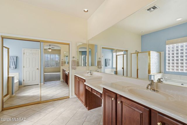 13066 N Kenosha Bluff Drive, Marana, AZ 85658