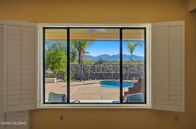 13066 N Kenosha Bluff Drive, Marana, AZ 85658