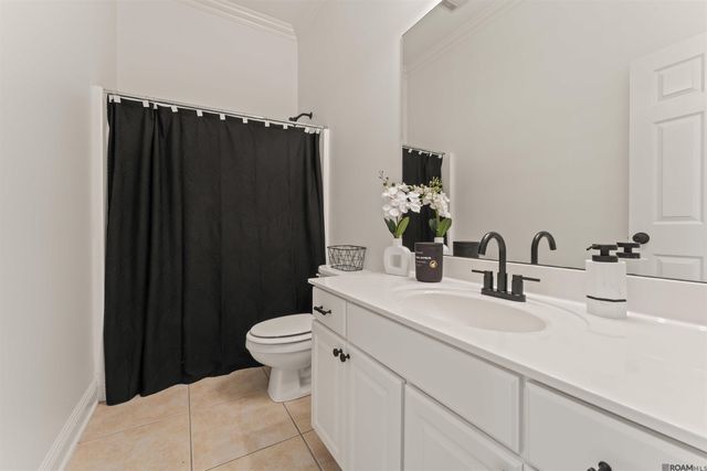 7062 Caddy's Ct, Gonzales, LA 70737