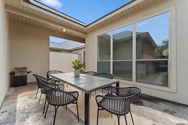 7062 Caddy's Ct, Gonzales, LA 70737