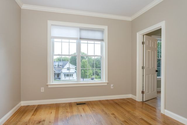 512 Fresh Meadow Ln, Dighton, MA 02764