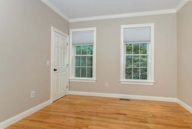 512 Fresh Meadow Ln, Dighton, MA 02764