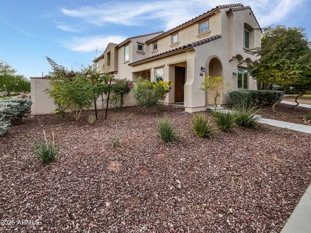 20529 W MAIDEN Lane, Buckeye, AZ 85396