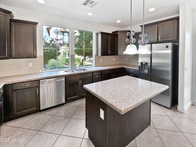 20529 W MAIDEN Lane, Buckeye, AZ 85396