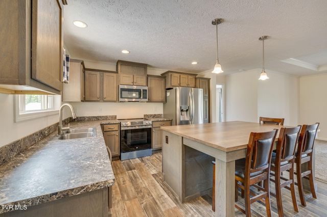 15650 Kingsport Highway, Chuckey, TN 37641