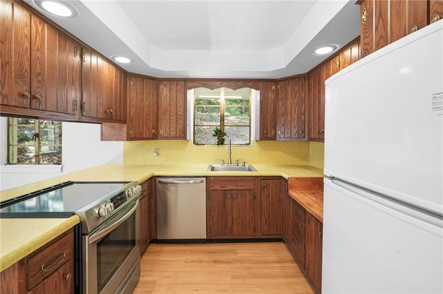 1 Old Village Lane, Unadilla, NY 13849