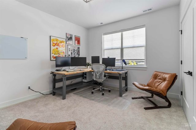 125 S Eagles Roost Way, Eagle, ID 83616