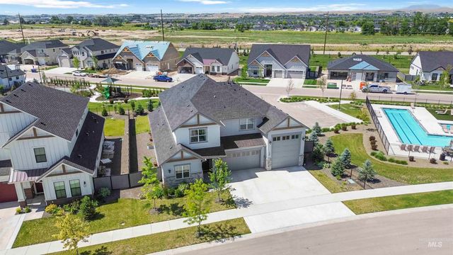 125 S Eagles Roost Way, Eagle, ID 83616