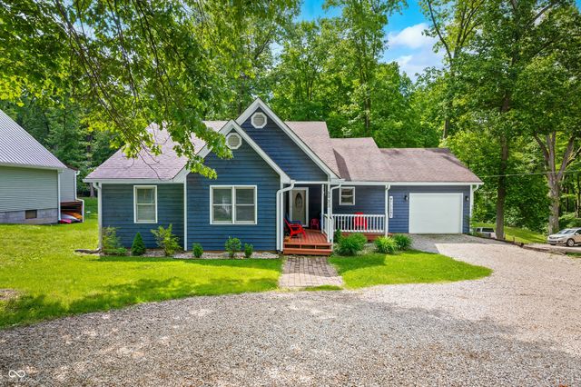 6933 Grey Wolf Drive, Nineveh, IN 46164