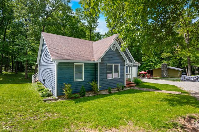 6933 Grey Wolf Drive, Nineveh, IN 46164