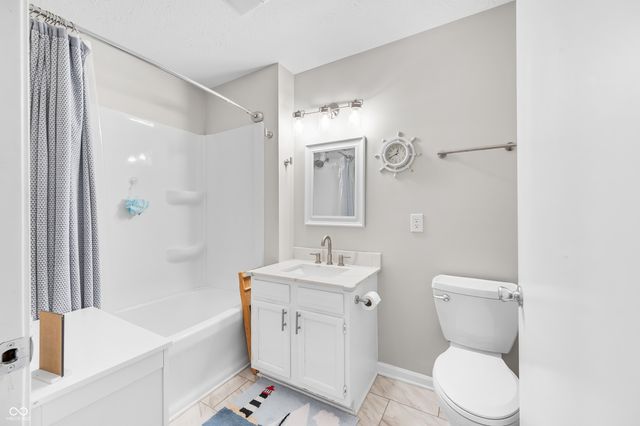 6933 Grey Wolf Drive, Nineveh, IN 46164