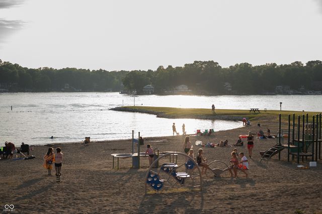 6933 Grey Wolf Drive, Nineveh, IN 46164