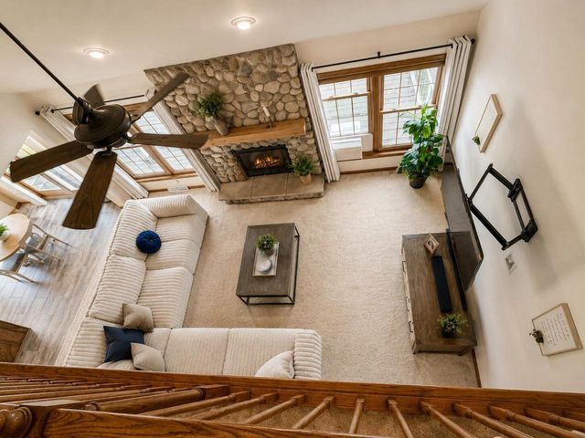 W146N10907 Heritage PARKWAY, Germantown, WI 53022