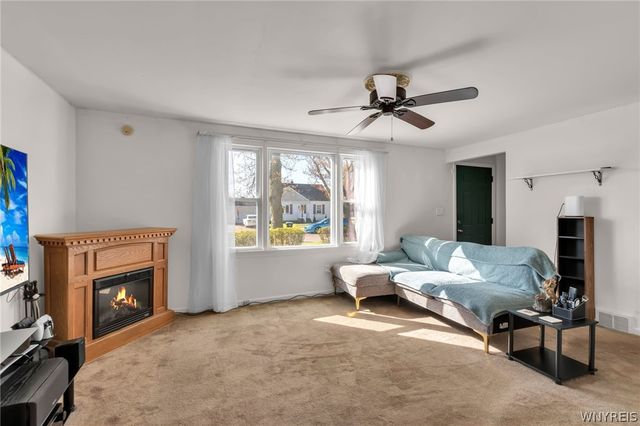 8 Murray, Tonawanda, NY 14150