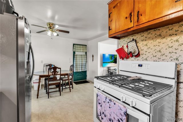 8 Murray, Tonawanda, NY 14150