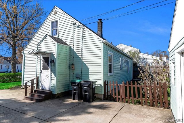 8 Murray, Tonawanda, NY 14150