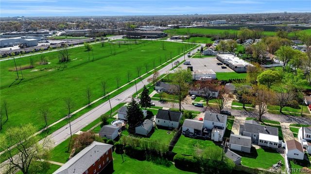 8 Murray, Tonawanda, NY 14150